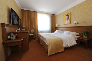Фото номера Улучшенный одноместный номер Апарт-отели Hotel Włoski Boutique Centrum Poznań г. Познань 3