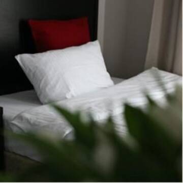 Фото номера Стандартный одноместный номер Отель Comm Hotel Poznań Airport г. Познань 8