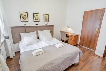Фото номера Двухместный номер &quot;Премиум&quot; с мини-кухней Апарт-отели Apartamenty Velvet г. Познань 4