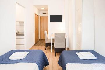 Фото номера Двухместный номер с 1 кроватью и мини-кухней Апарт-отели Apartamenty Velvet г. Познань 14