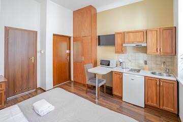 Фото номера Двухместный номер &quot;Премиум&quot; с мини-кухней Апарт-отели Apartamenty Velvet г. Познань 15