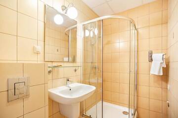 Фото номера Двухместный номер с 1 кроватью и мини-кухней Апарт-отели Apartamenty Velvet г. Познань 22