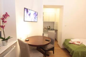 Фото номера Двухместный номер с 1 кроватью и мини-кухней Апарт-отели Apartamenty Velvet г. Познань 32