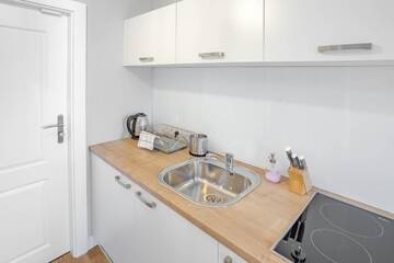 Фото номера Двухместный номер с 1 кроватью и мини-кухней Апарт-отели Apartamenty Velvet г. Познань 36
